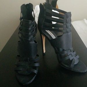 Black Steve Madden heels